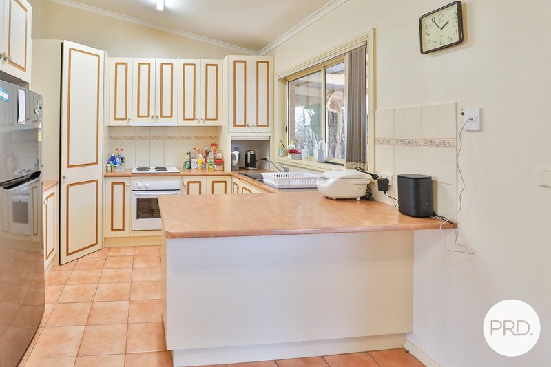 Photo - 29 Hollywood Boulevard, Mildura VIC 3500 - Image 6