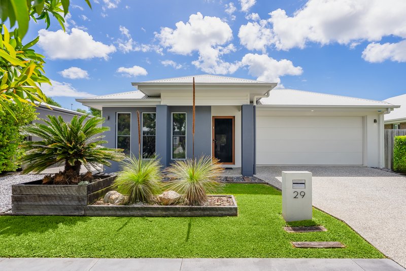 29 Honeyeater Place, Bli Bli QLD 4560