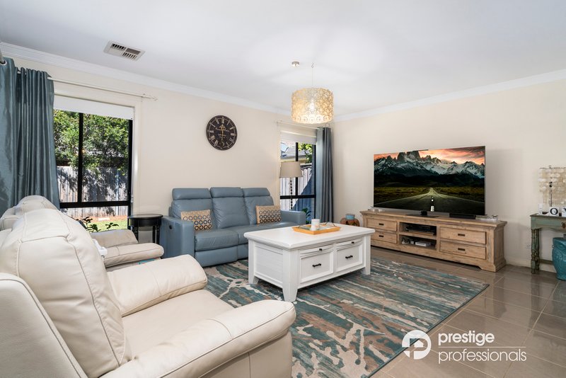 Photo - 29 Hoy Street, Moorebank NSW 2170 - Image 4