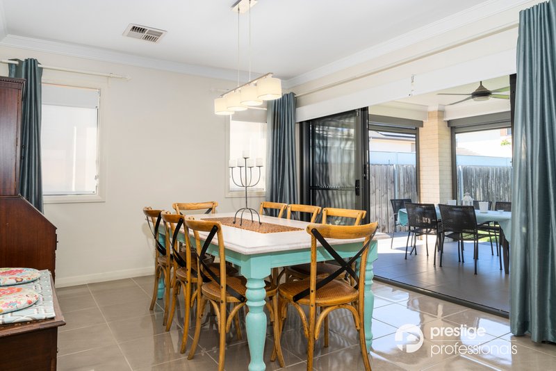 Photo - 29 Hoy Street, Moorebank NSW 2170 - Image 8