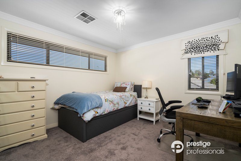 Photo - 29 Hoy Street, Moorebank NSW 2170 - Image 12