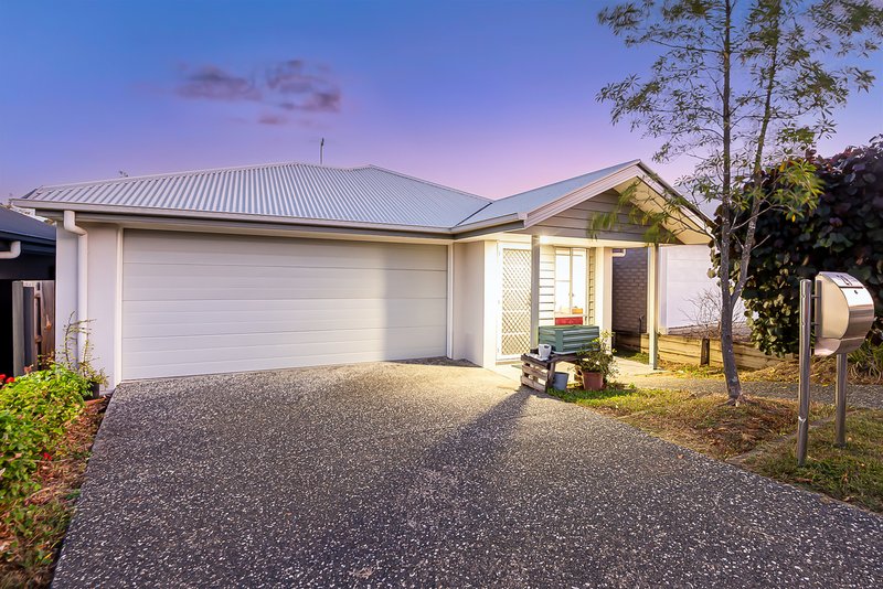 Photo - 29 Hyland Circuit, Flagstone QLD 4280 - Image 21