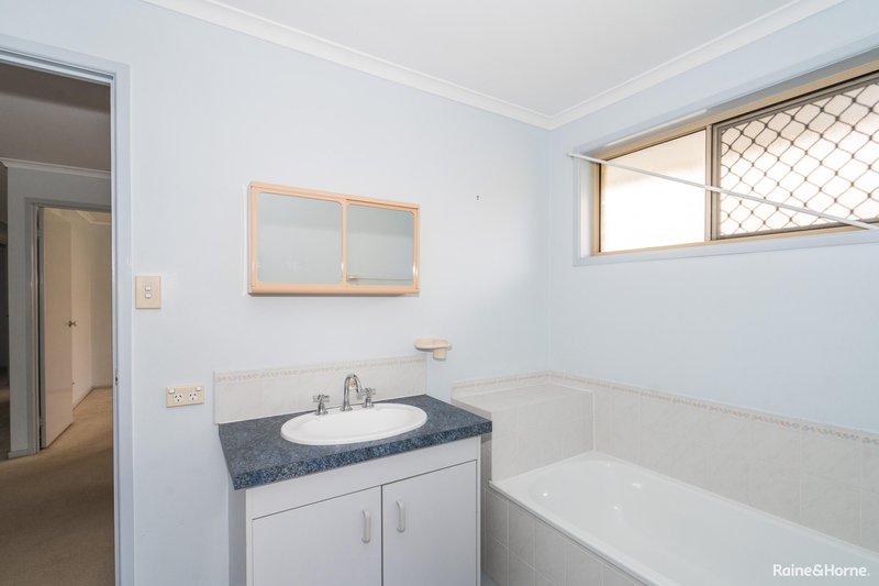 Photo - 29 Ibis Boulevard, Eli Waters QLD 4655 - Image 7