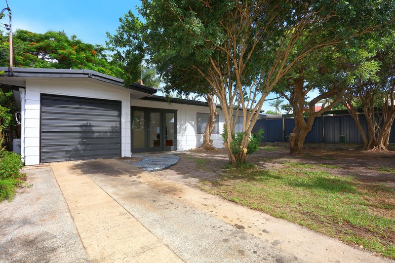 Photo - 29 Jacaranda Avenue, Hollywell QLD 4216 - Image 2