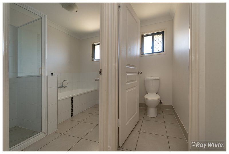 Photo - 29 Jane Crescent, Gracemere QLD 4702 - Image 12