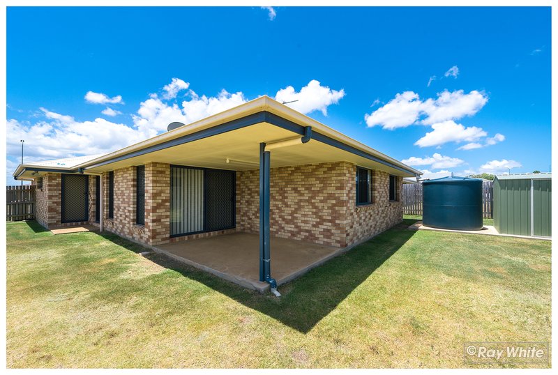 Photo - 29 Jane Crescent, Gracemere QLD 4702 - Image 15