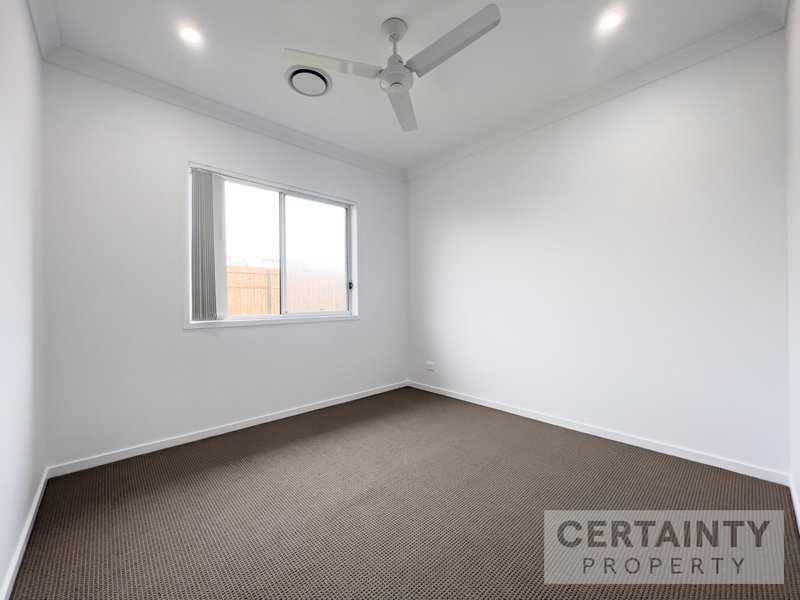 Photo - 29 Janet Street, Walloon QLD 4306 - Image 8