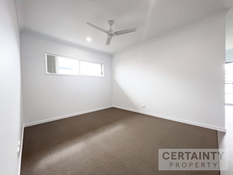Photo - 29 Janet Street, Walloon QLD 4306 - Image 10