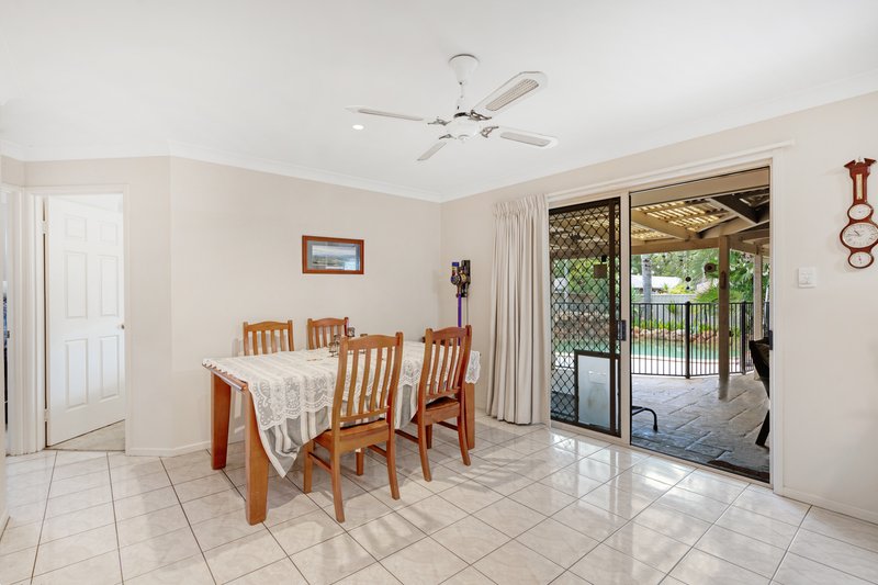 Photo - 29 Jasmin Drive, Bongaree QLD 4507 - Image 7