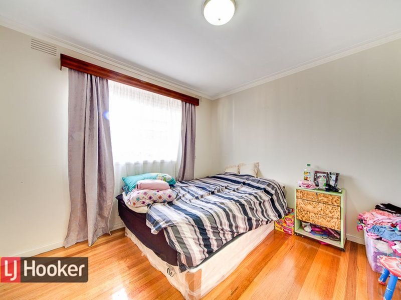 Photo - 29 Kallista Road, Springvale VIC 3171 - Image 7