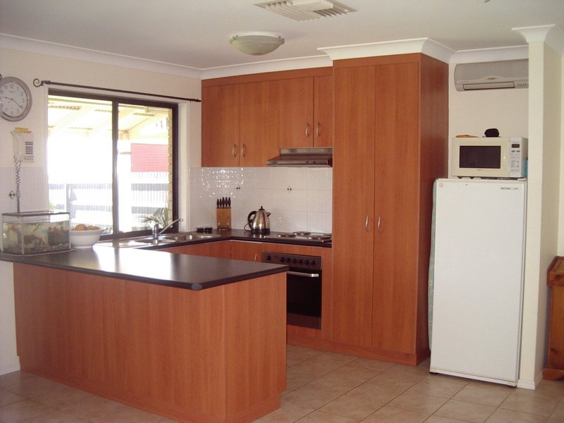 Photo - 29 Karalee Court, Roma QLD 4455 - Image 2