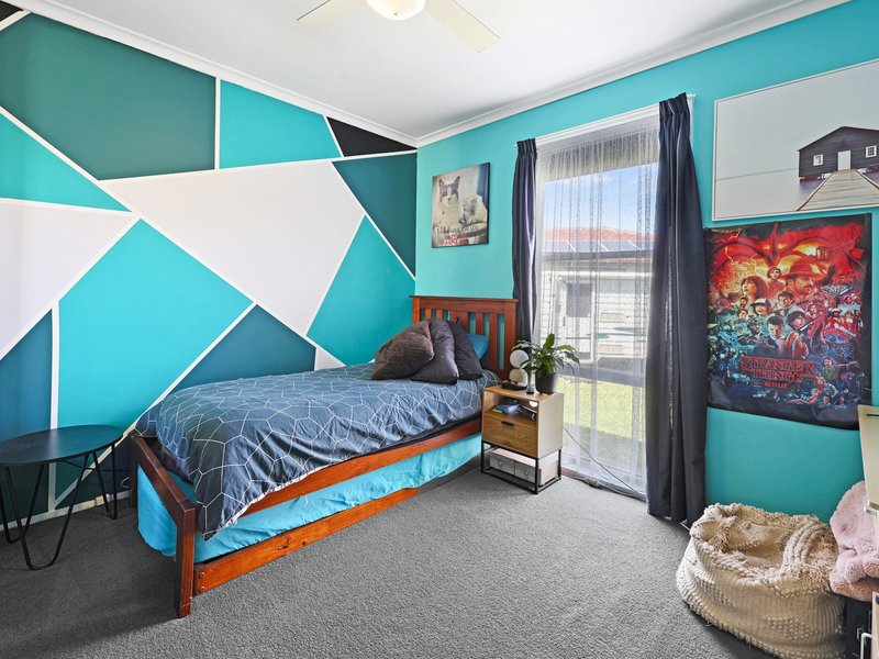 Photo - 29 Kauri Crescent, Portland VIC 3305 - Image 10