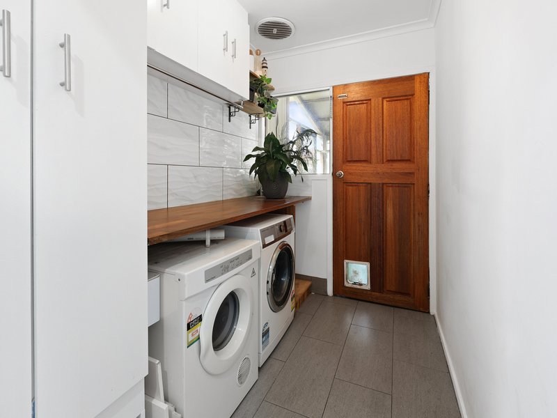 Photo - 29 Kauri Crescent, Portland VIC 3305 - Image 12