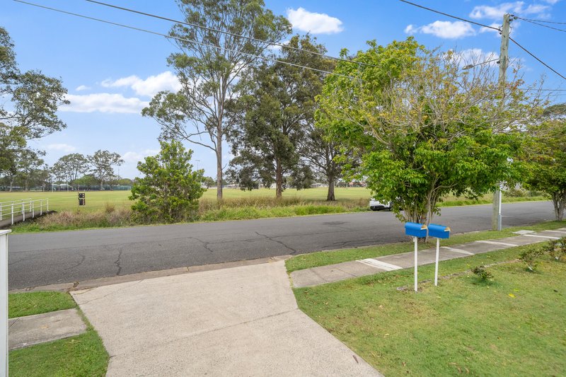 Photo - 29 Kempster Street, Sandgate QLD 4017 - Image 11