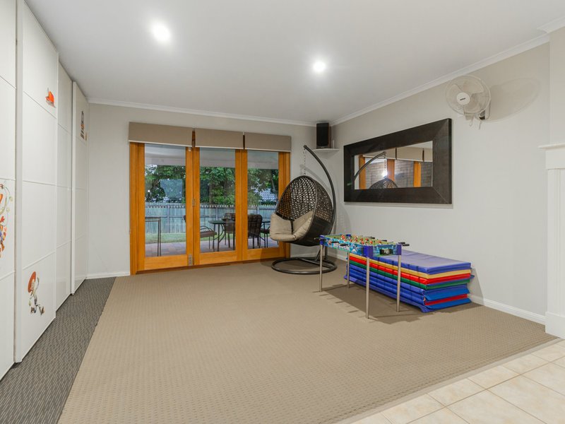 Photo - 29 Killarney Street, Forest Lake QLD 4078 - Image 12