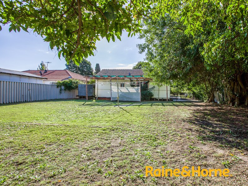 Photo - 29 Kimber Street, Carey Park WA 6230 - Image 16