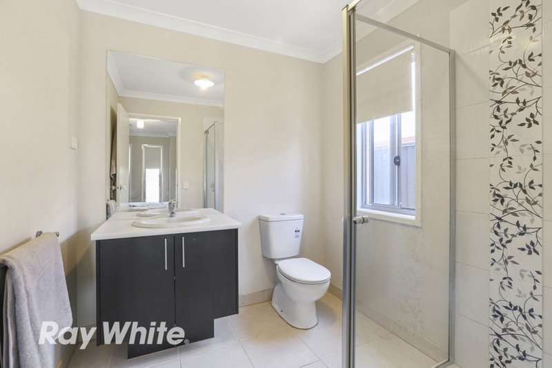 Photo - 29 Kingfisher Court, Lara VIC 3212 - Image 5