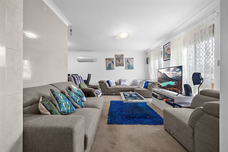 Photo - 29 Kitson Street, Rockingham WA 6168 - Image 9