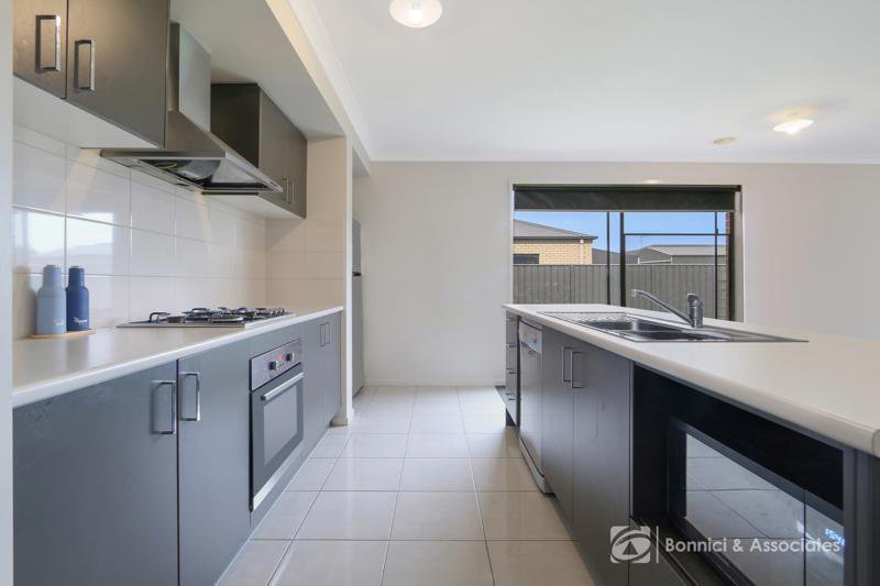 Photo - 29 Klim Street, Killara VIC 3691 - Image 5