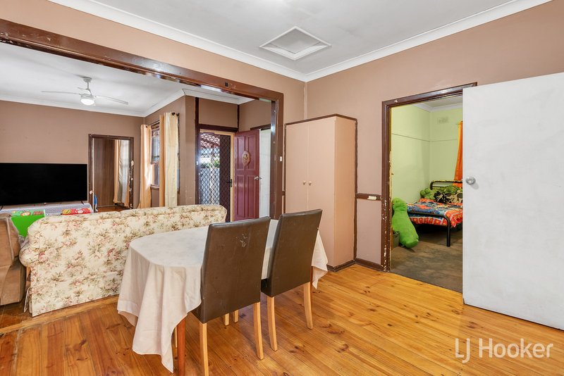 Photo - 29 Knighton Road, Elizabeth North SA 5113 - Image 11