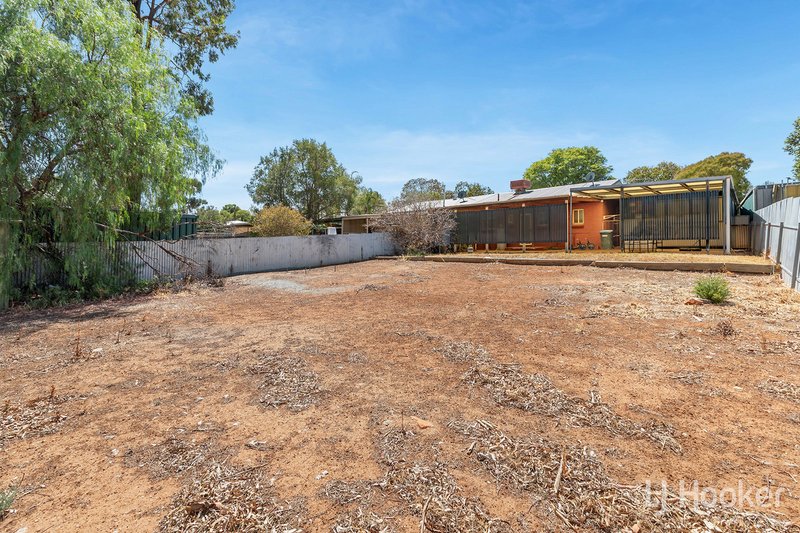 Photo - 29 Knighton Road, Elizabeth North SA 5113 - Image 21