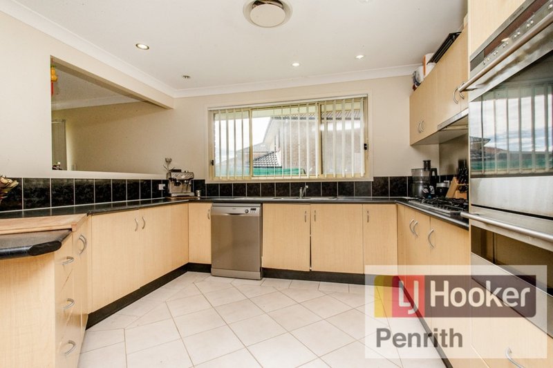 Photo - 29 Kobina Ave , Glenmore Park NSW 2745 - Image 3