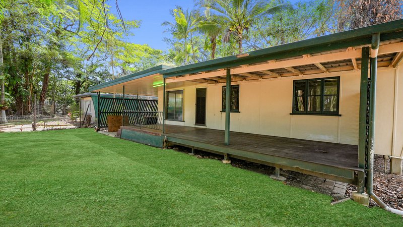 Photo - 29 Koch Street, Mooroobool QLD 4870 - Image 13