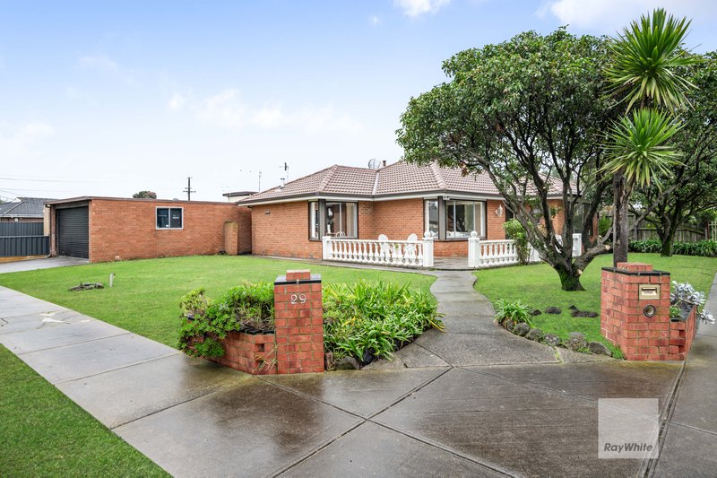 Photo - 29 Koonalda Road, Gladstone Park VIC 3043 - Image 1