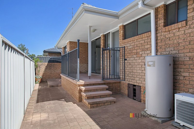 Photo - 2/9 Koowong Road, Gwandalan NSW 2259 - Image 8