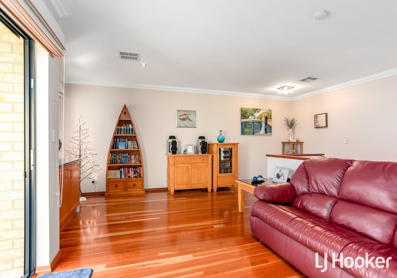 Photo - 2/9 Ladham Turn, Canning Vale WA 6155 - Image 19