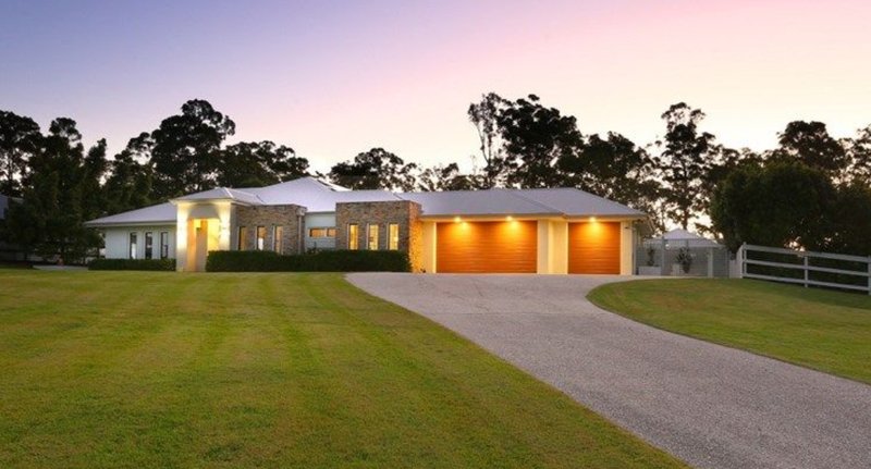 Photo - 29 Lagoon Park Drive, Maudsland QLD 4210 - Image 1
