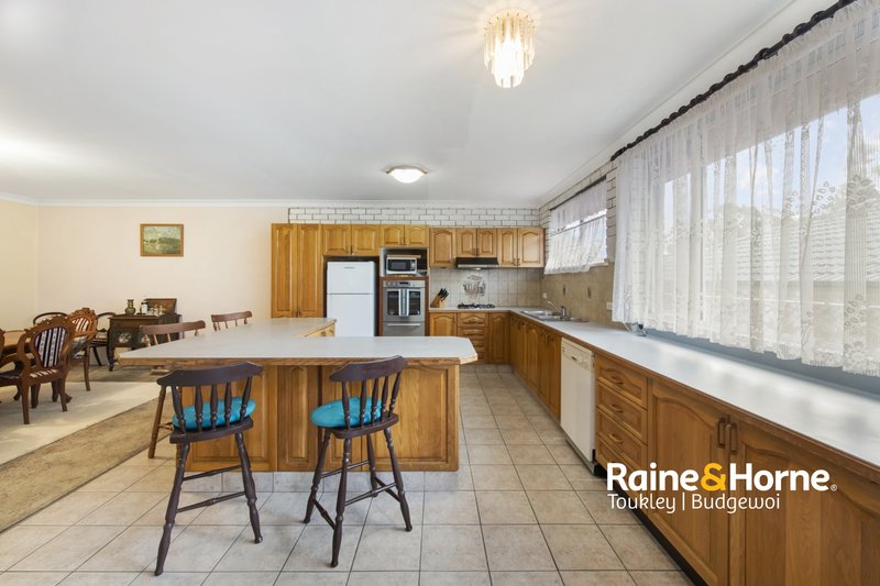 Photo - 29 Lake Haven Drive, Lake Haven NSW 2263 - Image 9