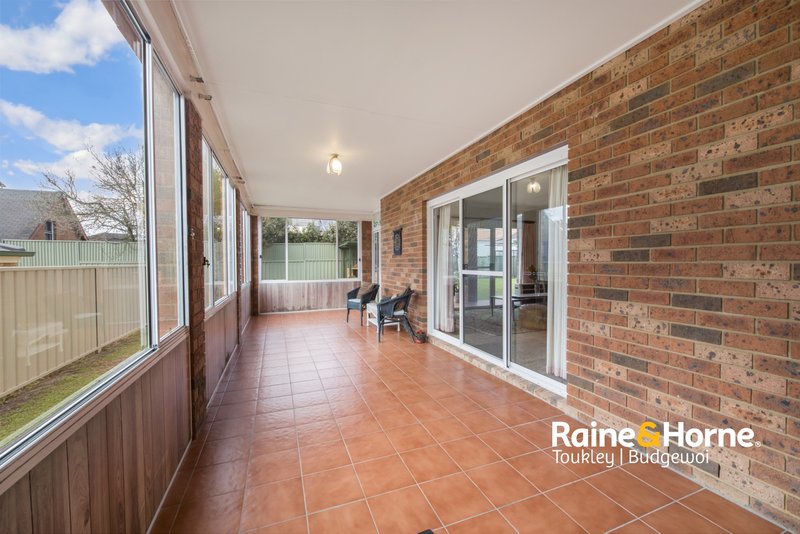 Photo - 29 Lake Haven Drive, Lake Haven NSW 2263 - Image 21