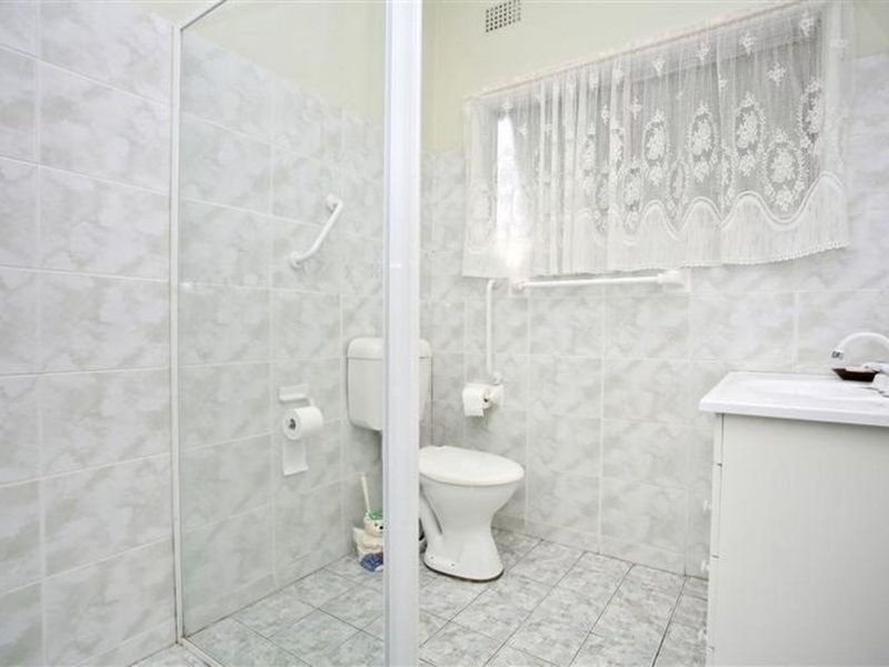 Photo - 29 Lancaster Street, Blacktown NSW 2148 - Image 4