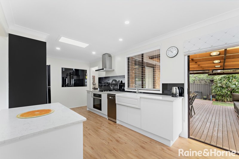 Photo - 29 Laurina Avenue, Helensburgh NSW 2508 - Image 3