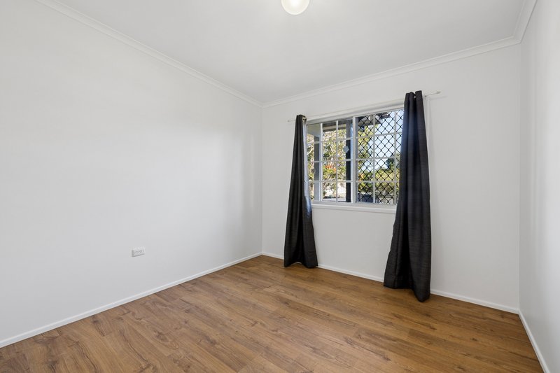 Photo - 29 Leah Street, Burpengary QLD 4505 - Image 16