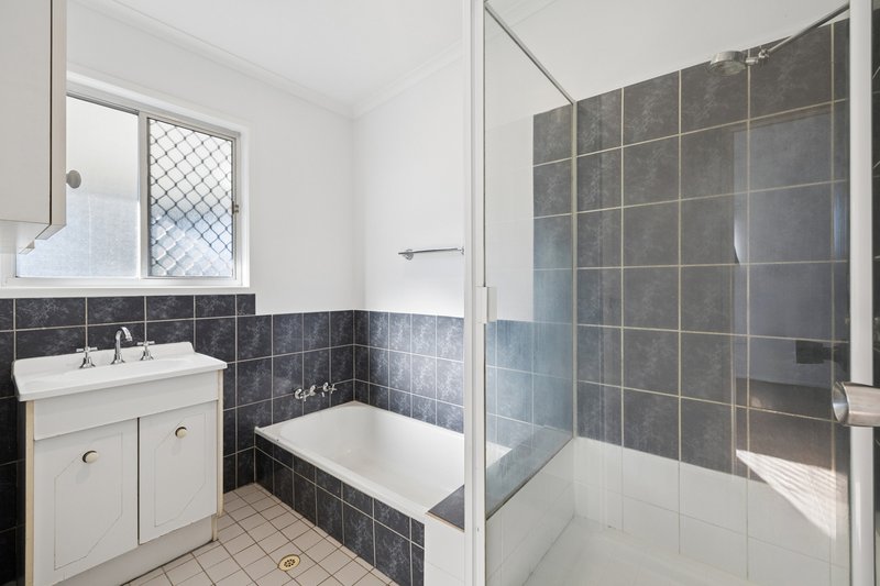 Photo - 29 Leah Street, Burpengary QLD 4505 - Image 17