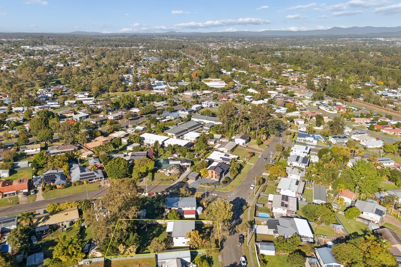 Photo - 29 Leah Street, Burpengary QLD 4505 - Image 22
