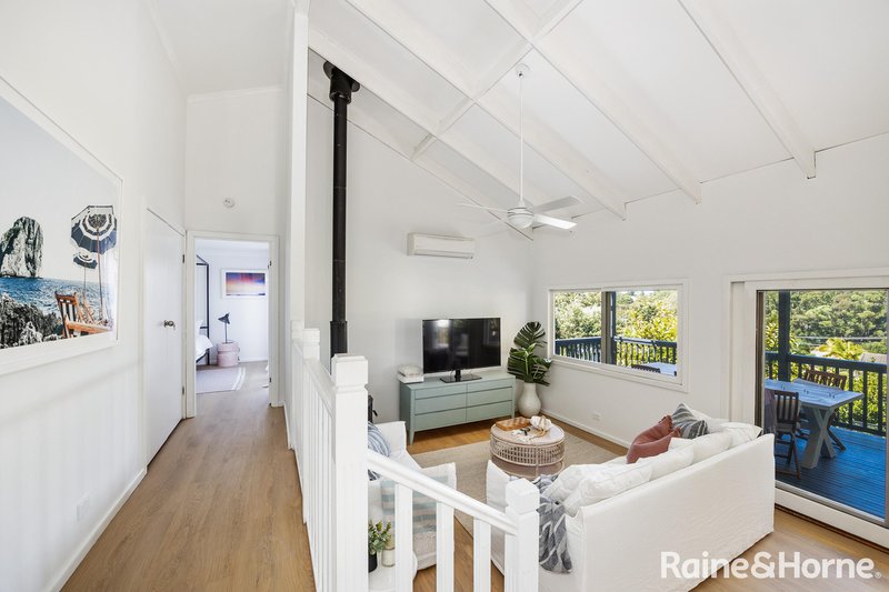 Photo - 29 Linden Way, Mollymook Beach NSW 2539 - Image 5