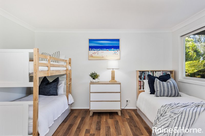 Photo - 29 Linden Way, Mollymook Beach NSW 2539 - Image 17