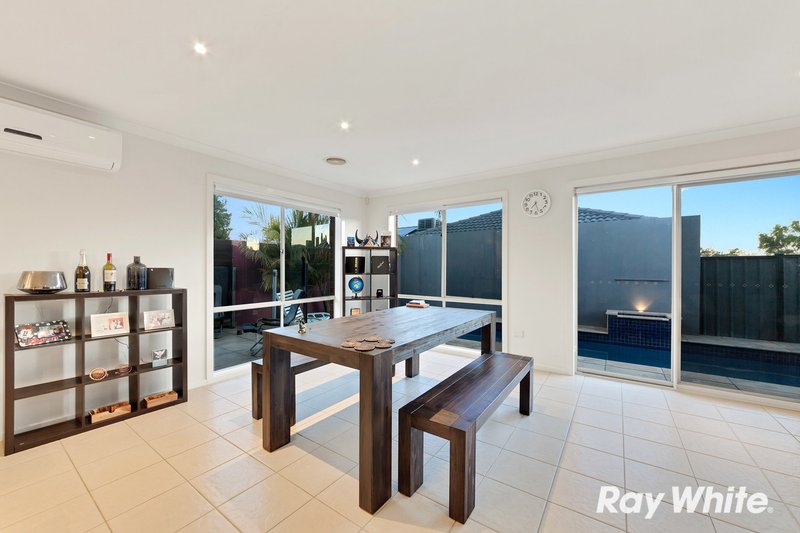 Photo - 29 Lindsay Gardens, Point Cook VIC 3030 - Image 12