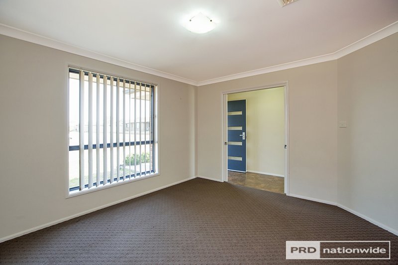 Photo - 29 Lindsay Road, Tamworth NSW 2340 - Image 4