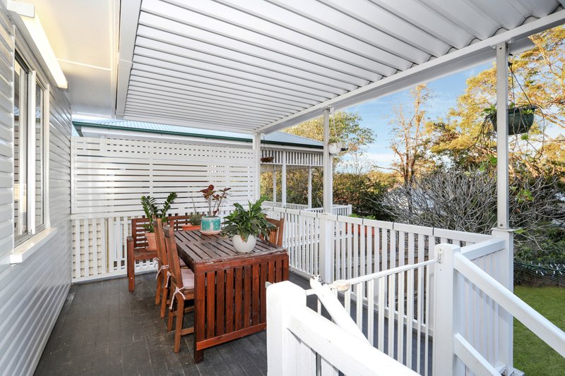 Photo - 29 Lindsay Street, Ashgrove QLD 4060 - Image 4