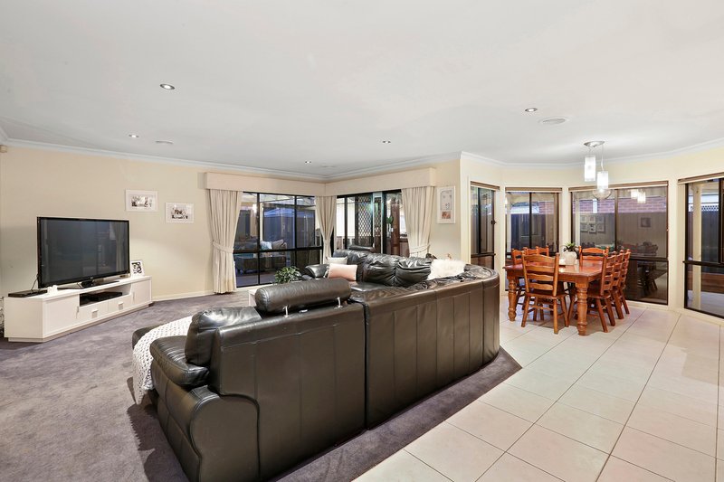 Photo - 29 Lipson Drive, Lara VIC 3212 - Image 9