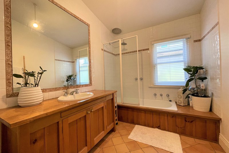 Photo - 29 Loch Street, Kew VIC 3101 - Image 9