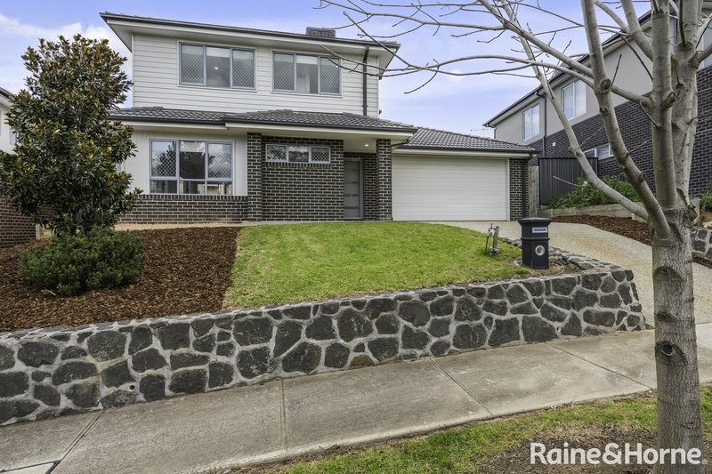 Photo - 29 Lone Pine Drive, Mernda VIC 3754 - Image 3