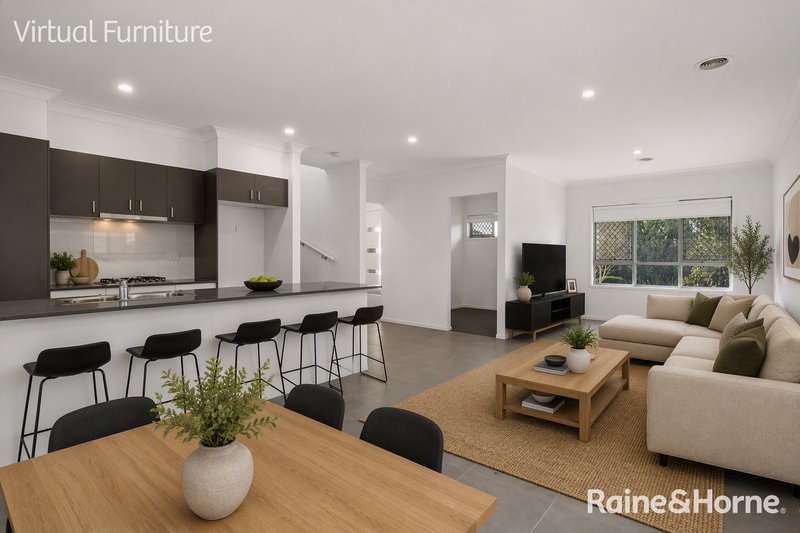 Photo - 29 Lone Pine Drive, Mernda VIC 3754 - Image 5