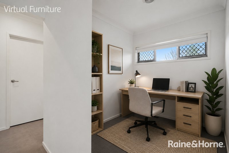 Photo - 29 Lone Pine Drive, Mernda VIC 3754 - Image 6