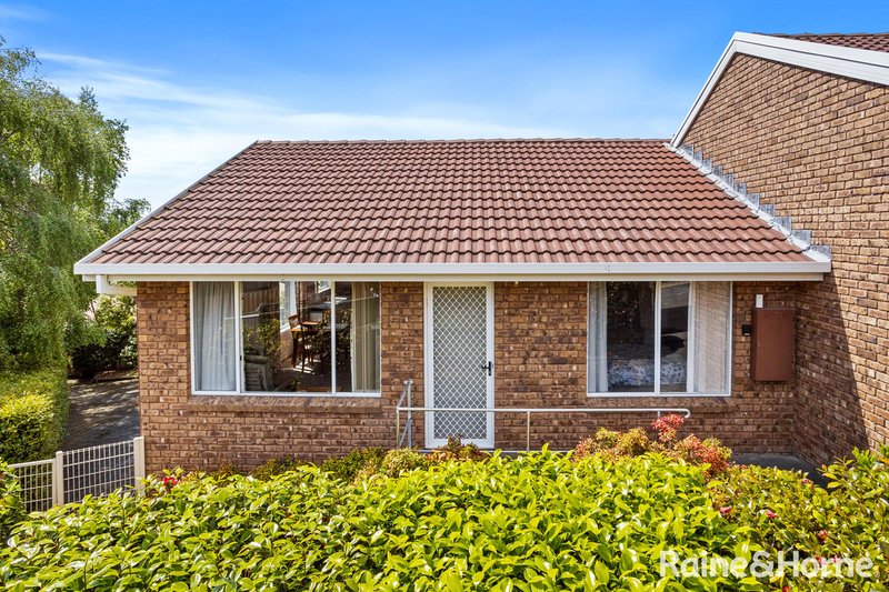 2/9 Longley Court, Glenorchy TAS 7010