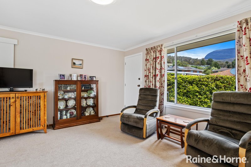 Photo - 2/9 Longley Court, Glenorchy TAS 7010 - Image 6